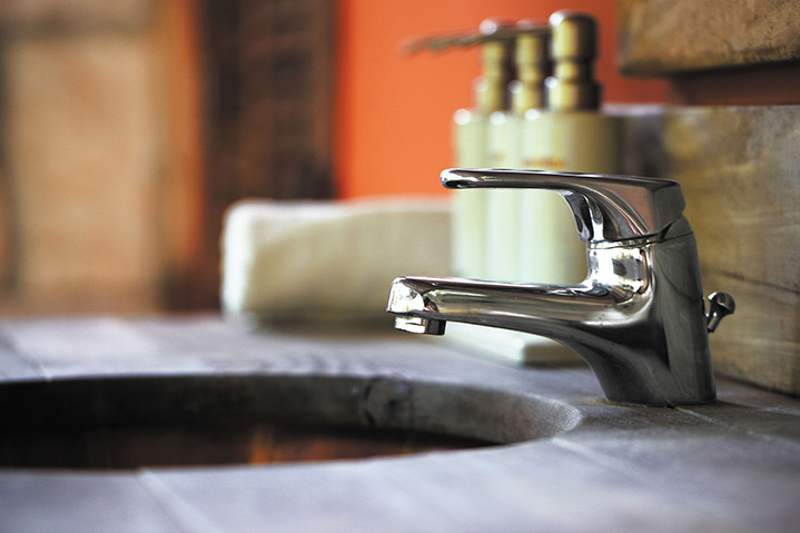 A2B Plumbers are able to fix any leaking taps you may have in Nazeing. 